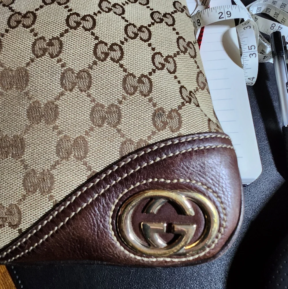 Gucci GG Canvas Med Britt Hobo & D Ring GG Canvas Compact Wallet - Picture 7 of 14